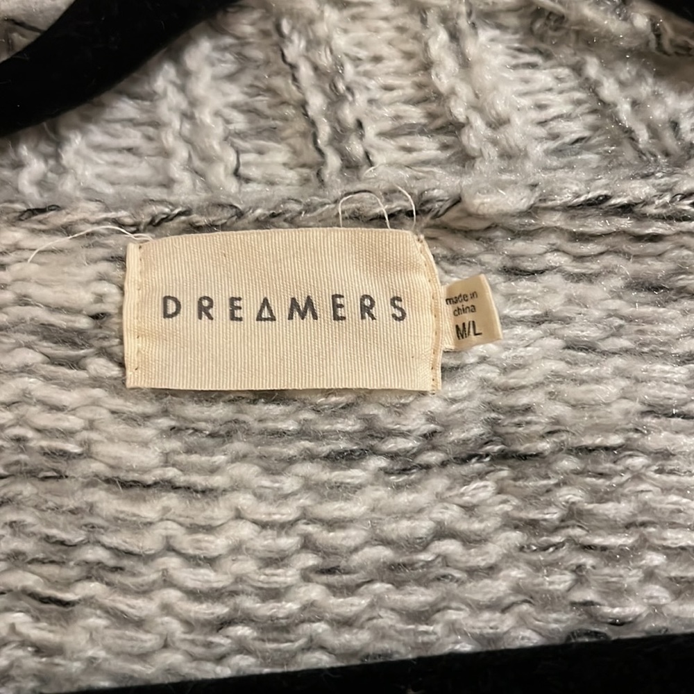 Oversized Cardigan - Picture 2 of 3